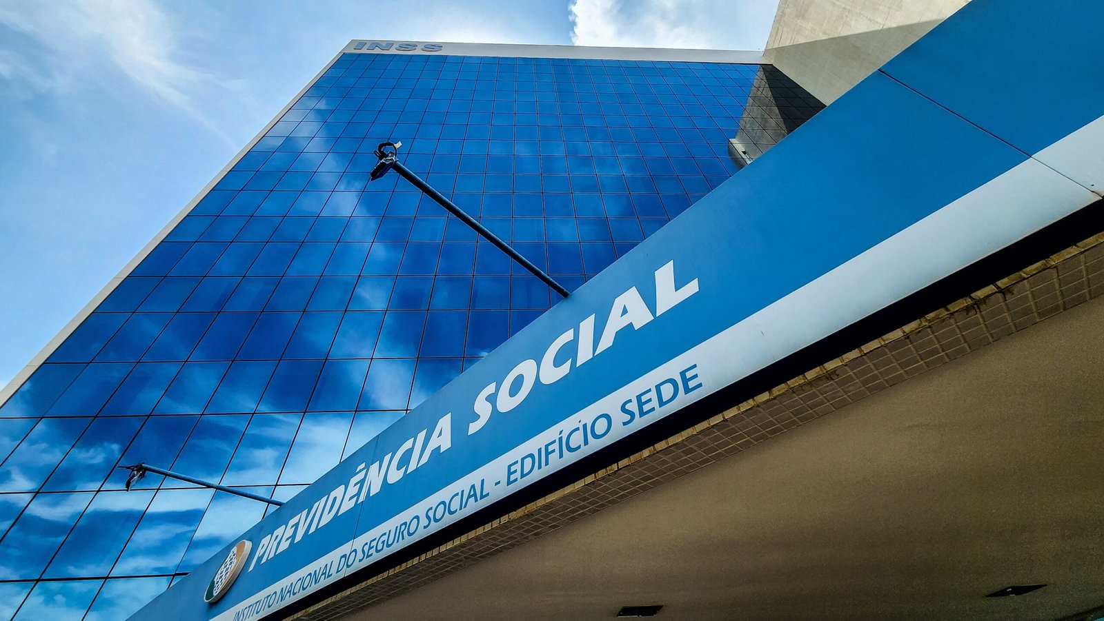 O Instituto Nacional do Seguro Social (INSS) inicia
