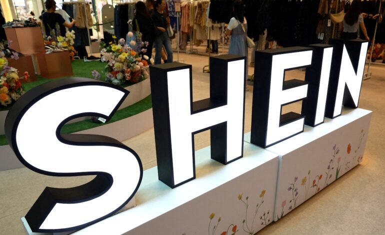 A Shein inaugurou nesta quarta-feira (5) em Paris