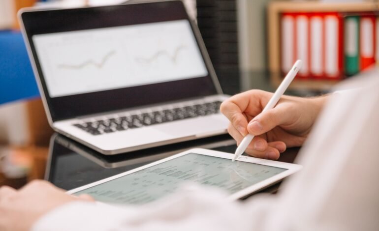 A madrugada da Black Friday é o período mais visado