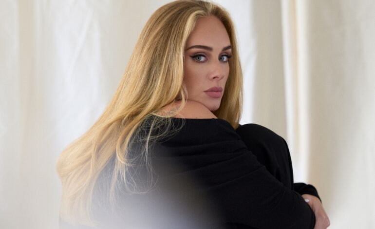 Adele Simon Emmett/Divulgação Adele vai estrear como atriz