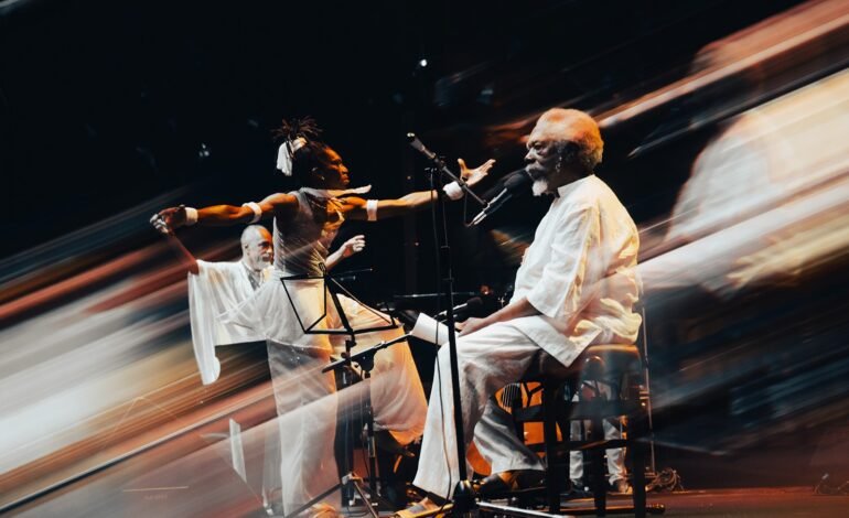 Mateus Aleluia foi o centro da apresentação do