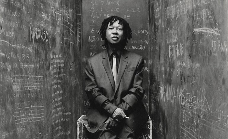 O cantor e compositor Djavan lança seu 26º álbum, “Improviso