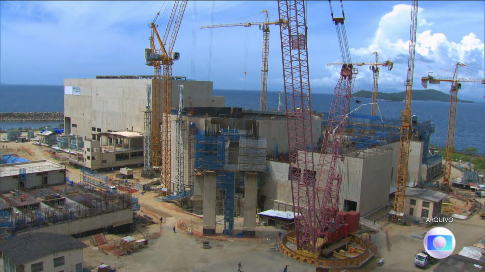 O rombo nas empresas estatais federais atingiu R$