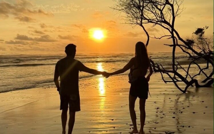 A modelo Gisele Bündchen publicou uma foto rara