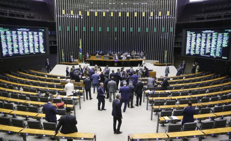 O Congresso Nacional autorizou, em sessão conjunta nesta