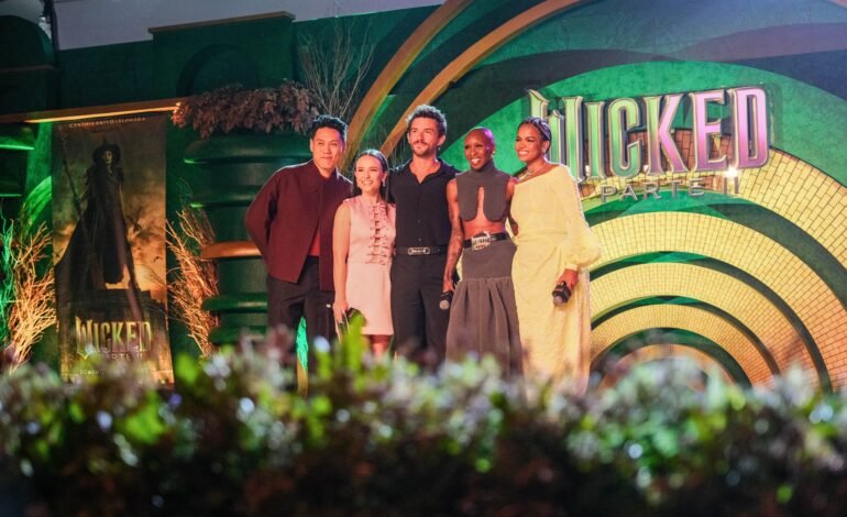 O ator Jonathan Bailey, eleito o “homem mais sexy do