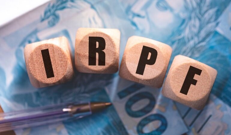 Comissão do Senado aprova isenção do IR para quem ganha