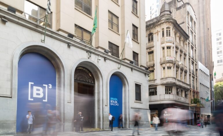 Desde 2023, 32 companhias saíram da bolsa brasileira