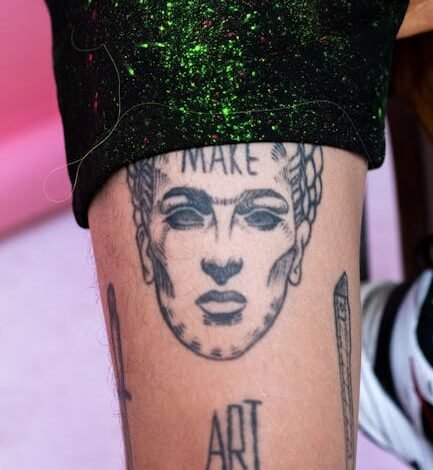 A pintura “El sueño (La cama)”, de Frida Kahlo, foi