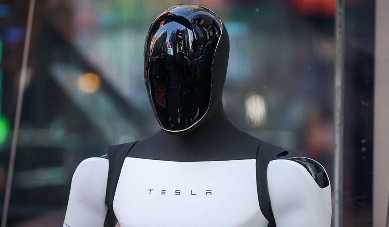 Robô humanoide Optimus Getty Images via BBC Ele