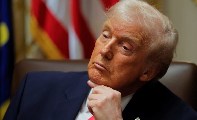 Trump anuncia decreto para regulamentar inteligência artific