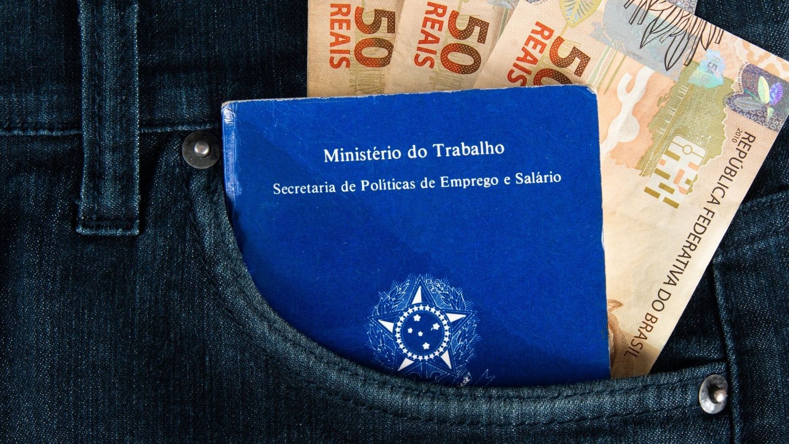 A segunda parcela do 13º salário de 2025 será paga