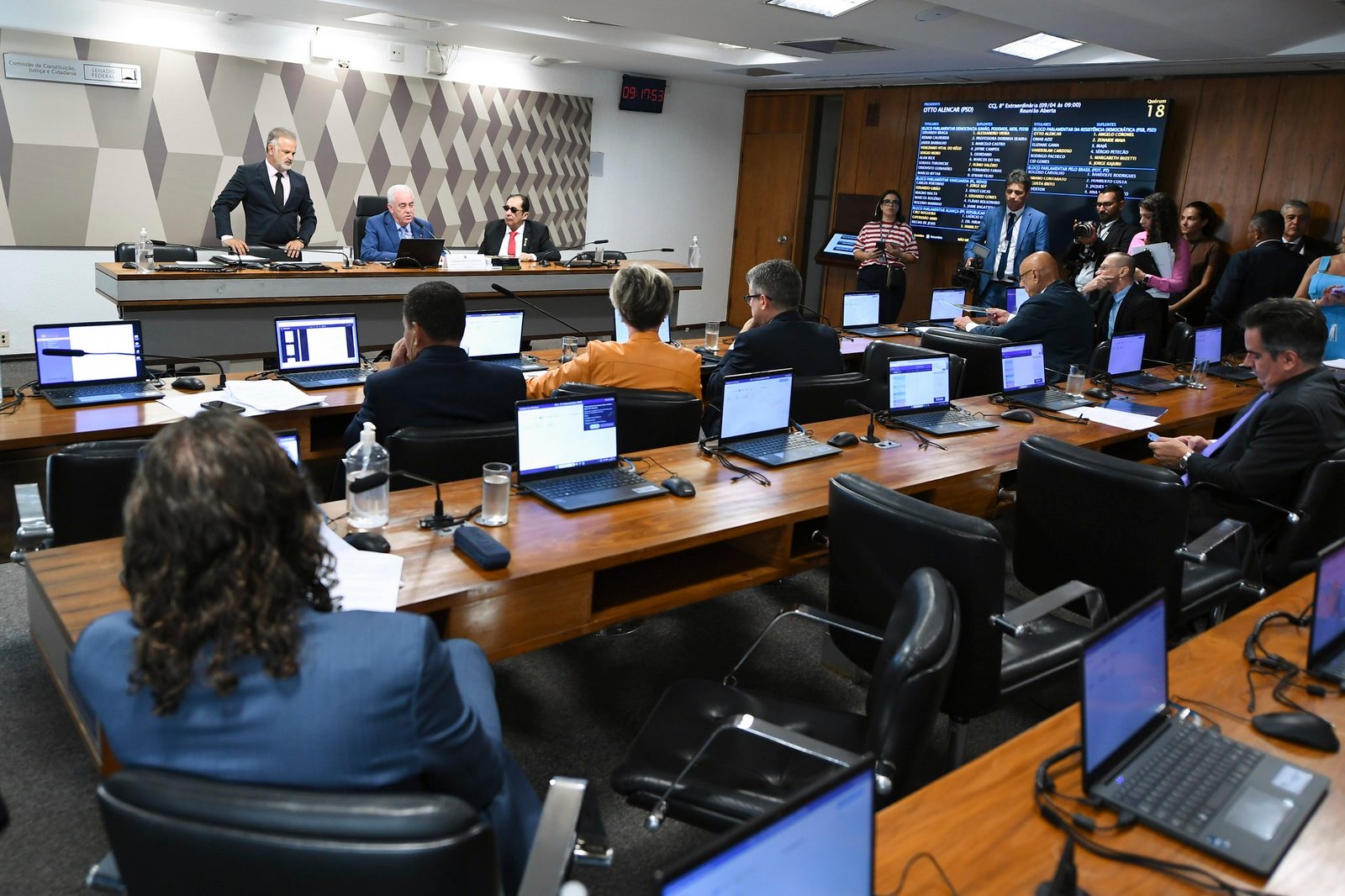 A Câmara dos Deputados aprovou nesta terça-feira (9)
