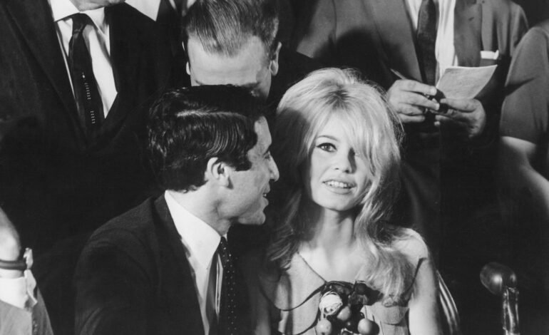 A atriz francesa Brigitte Bardot morreu neste domingo