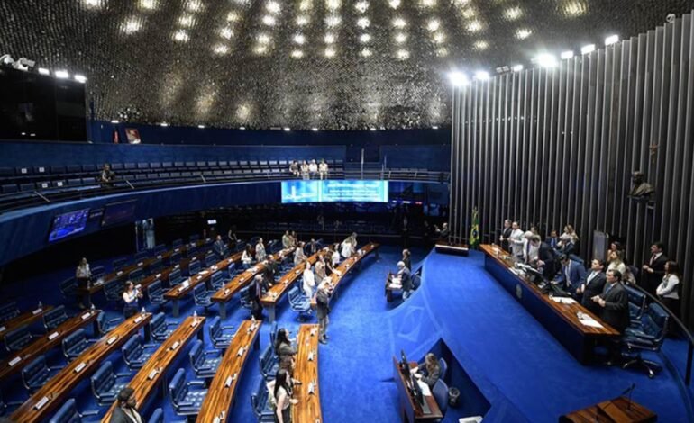 O Senado Federal aprovou na noite desta quarta-feira