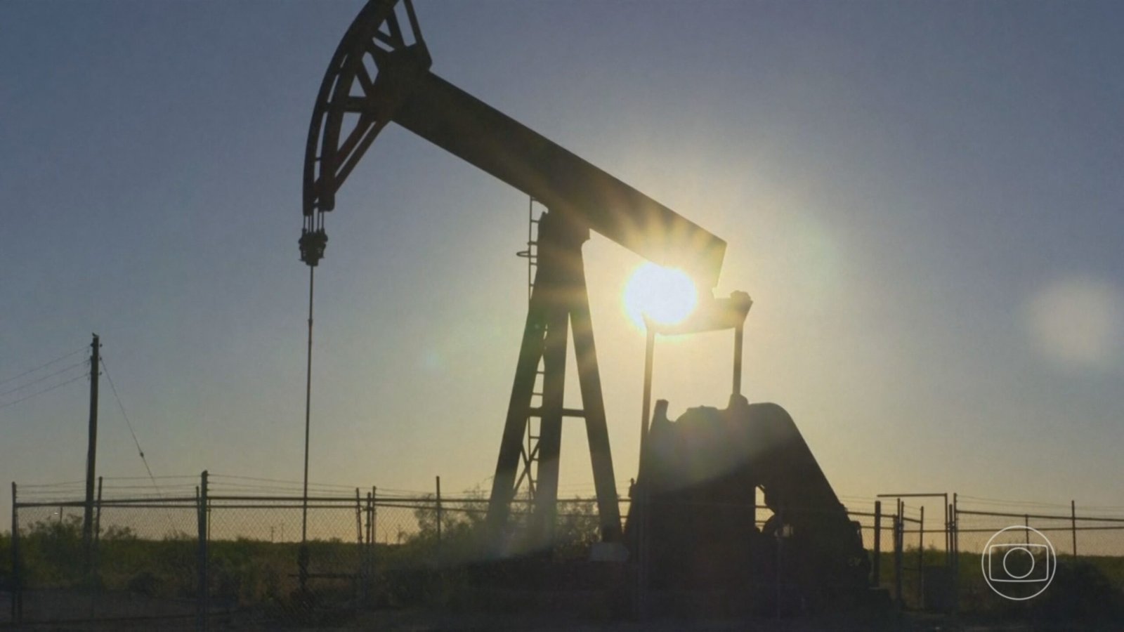 Os preços do petróleo subem nesta segunda-feira (22)