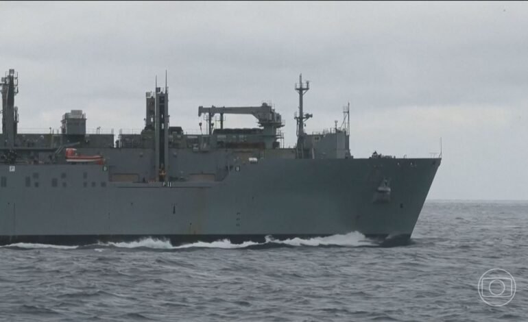 Forças dos Estados Unidos interceptaram e apreenderam no