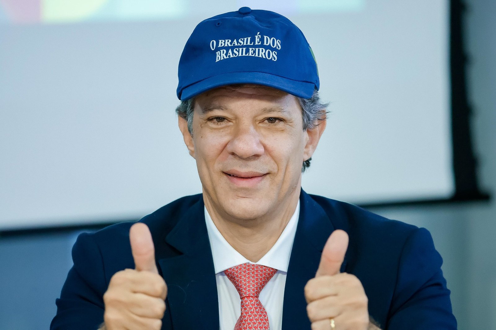 O ministro da Fazenda, Fernando Haddad, anunciou nesta
