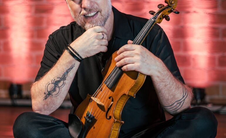 O violinista Nicolas Krassik lança o álbum audiovisual