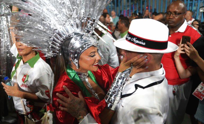 Famosos manifestam apoio a paolla oliveira e diogo nogueira