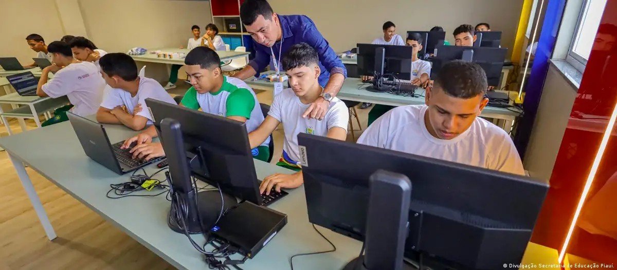 Piauí implementa ensino obrigatório de inteligência artifici