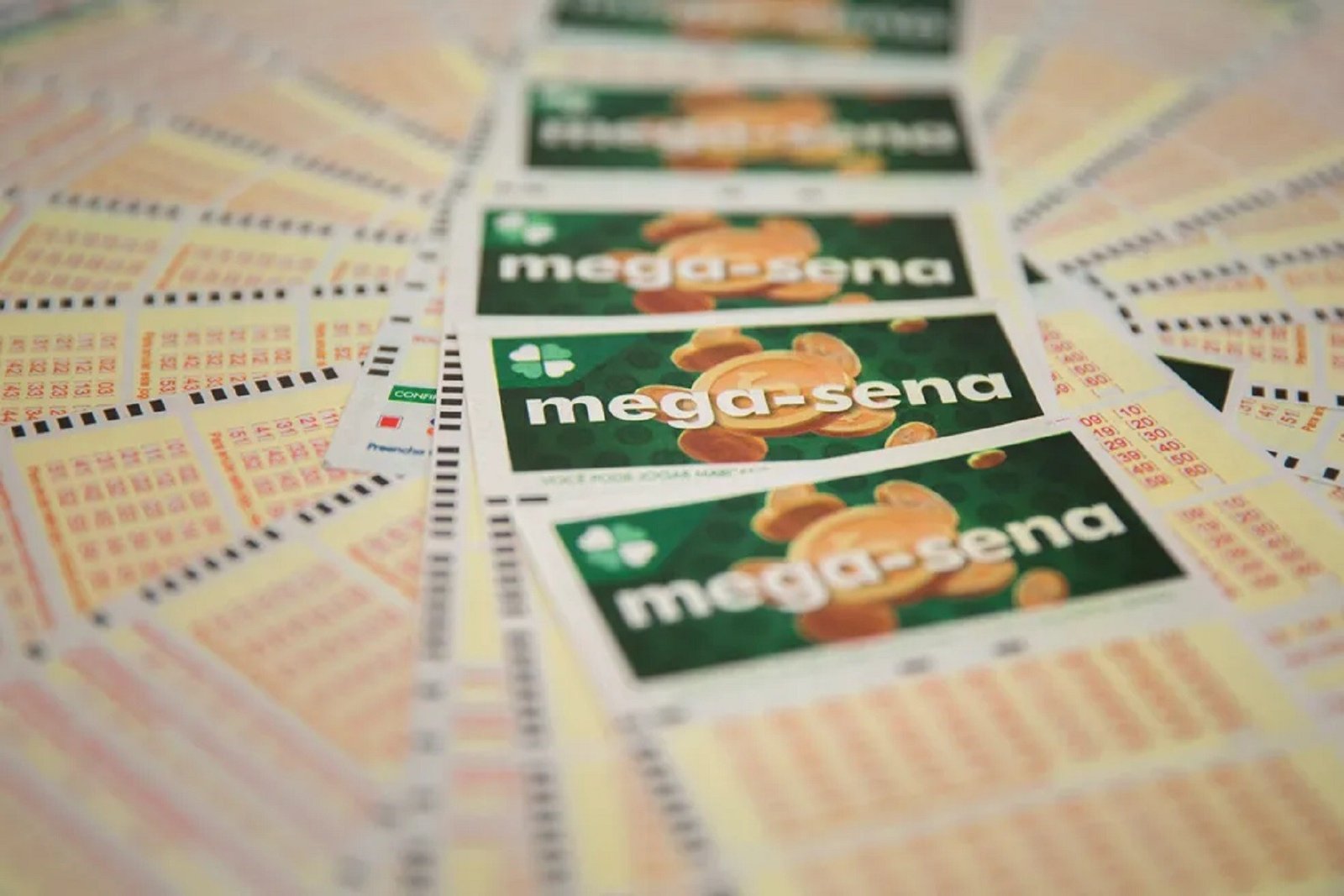 O sorteio do concurso 2.949 da Mega-Sena foi