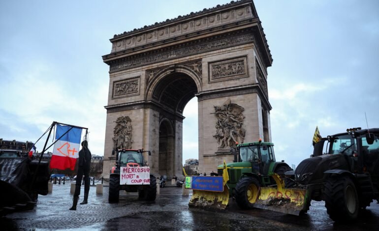 Agricultores franceses bloquearam ruas de Paris nesta quinta