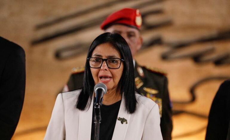 A presidente interina da Venezuela, Delcy Rodríguez, anuncio