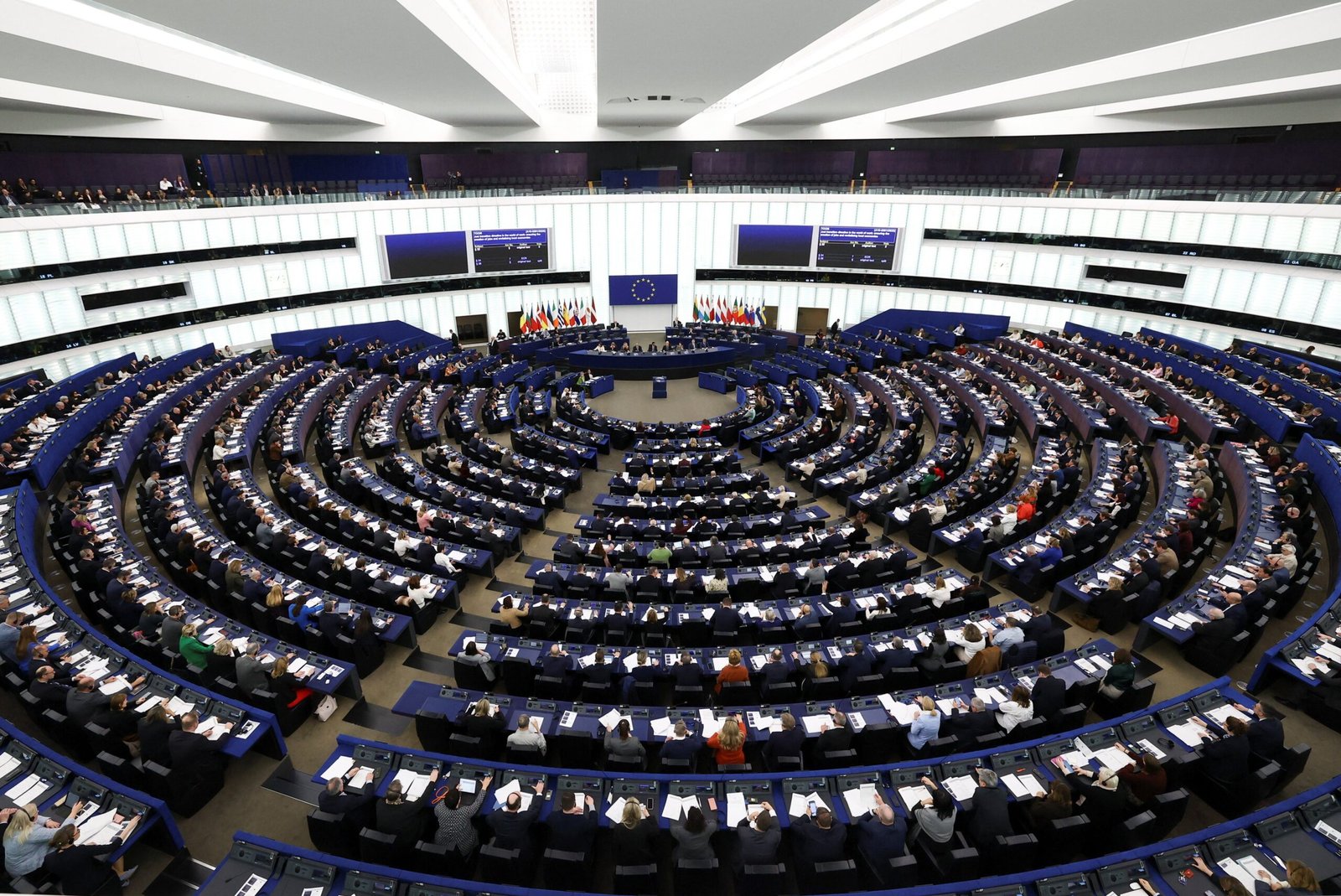 O Parlamento Europeu votou nesta quarta-feira (21) a favor d
