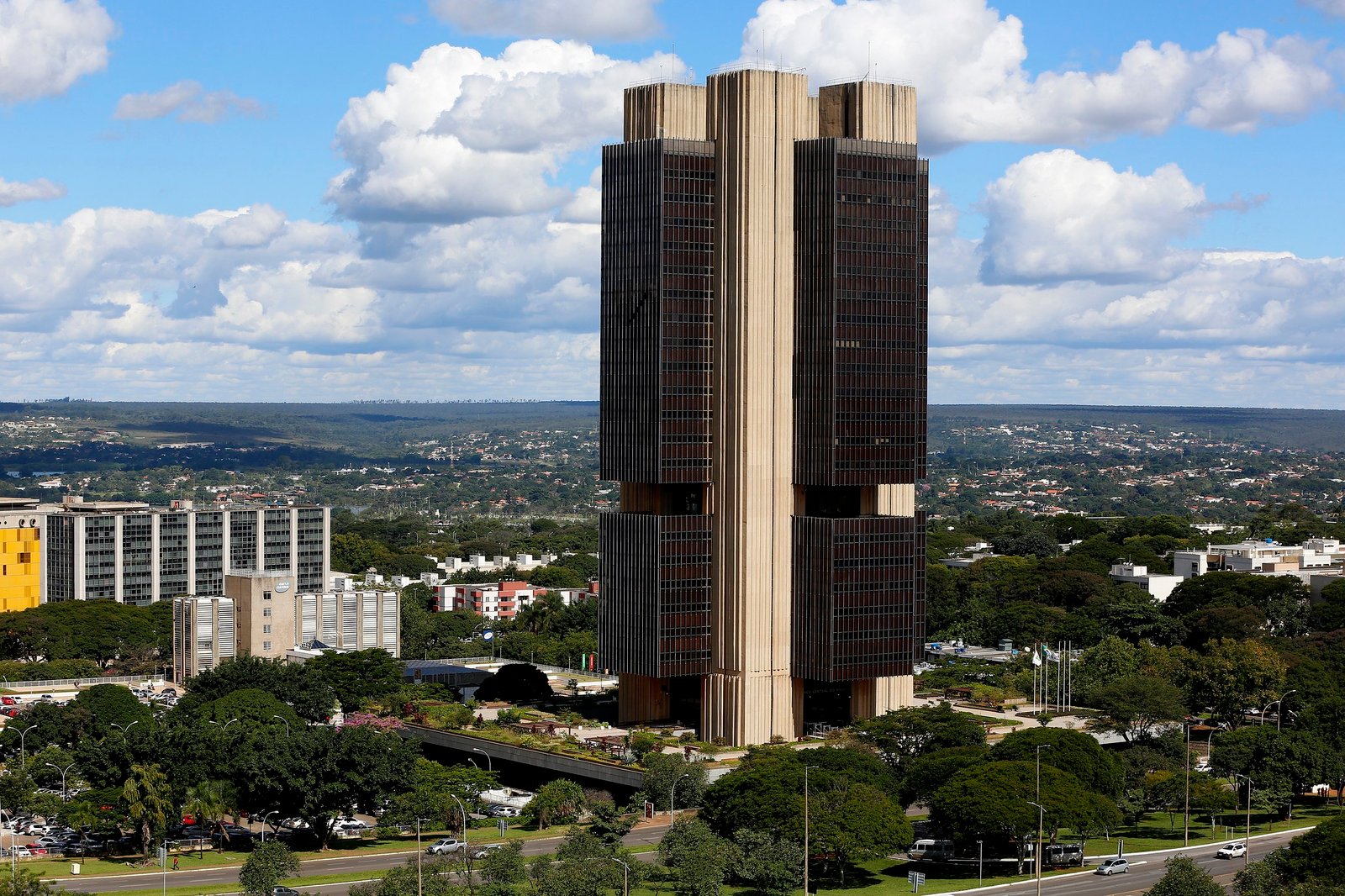 O Brasil manteve a segunda maior taxa de juros reais