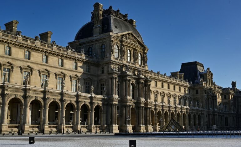 Turistas estrangeiros fora do Espaço Econômico Europeu passa