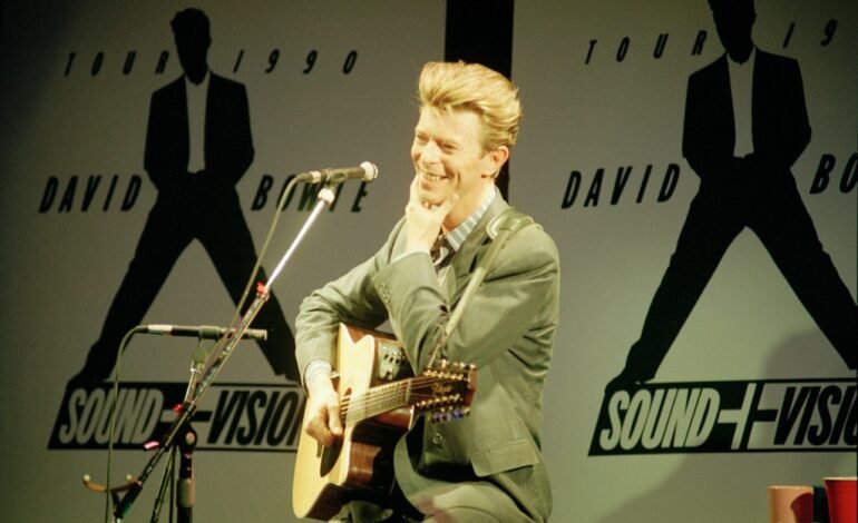 David Bowie, ícone da cultura pop britânica, morreu