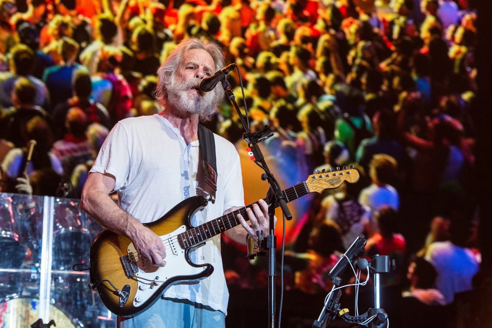 Bob Weir, guitarrista, cantor e membro fundador do Grateful
