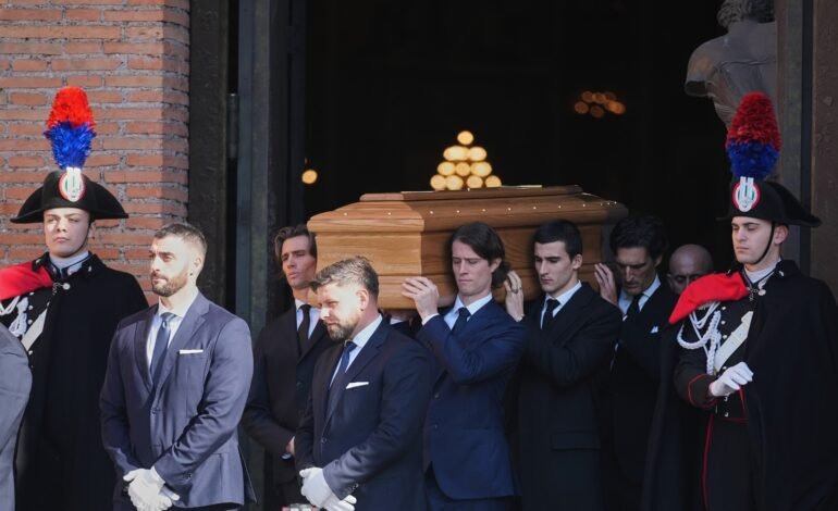 O funeral do estilista Valentino Garavani foi realizado