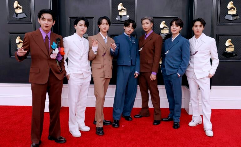 O BTS anunciou o retorno com um novo álbum previsto