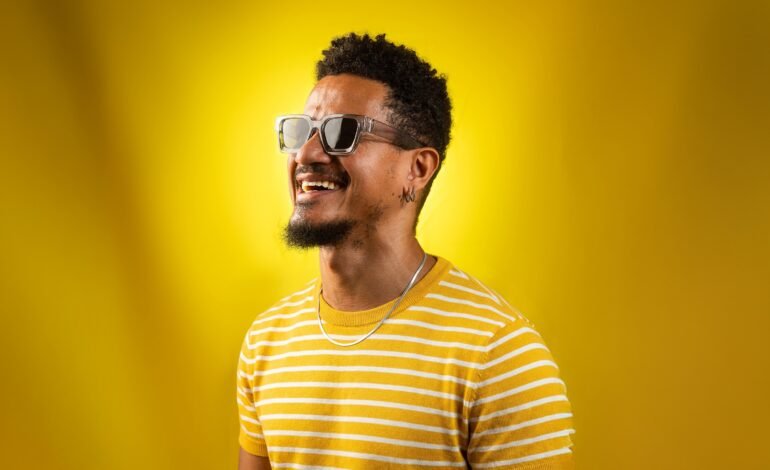 Zé Manoel estreia em 1º de fevereiro no Sesc Pinheiros