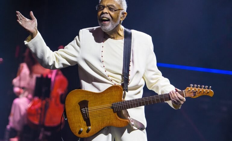 Gilberto Gil encerrará a turnê “Tempo rei” em 28 de