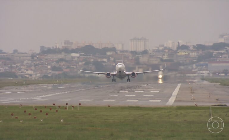 O ministro dos Portos e Aeroportos, Sílvio Costa
