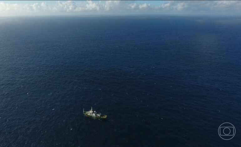 Petrobras mantém perfuração no amapá suspensa até entregar r