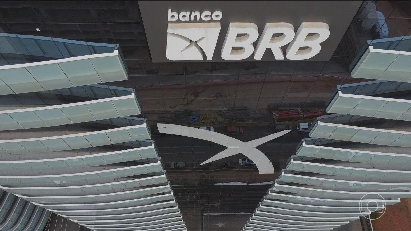 Dois membros do conselho de administração do Banco