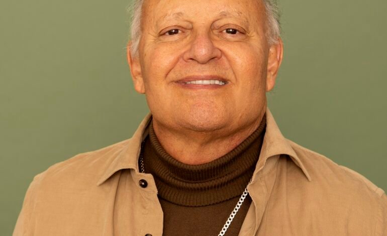 Guilherme Arantes apresenta dez músicas inéditas ao longo