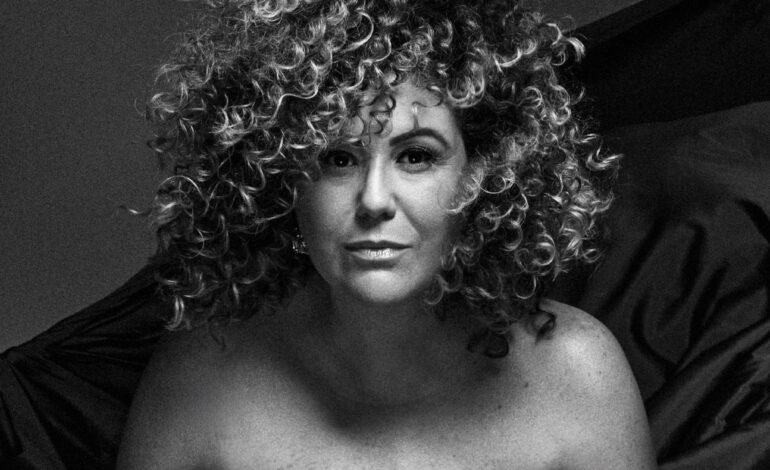 A cantora Maria Rita atualizou a foto do perfil nas