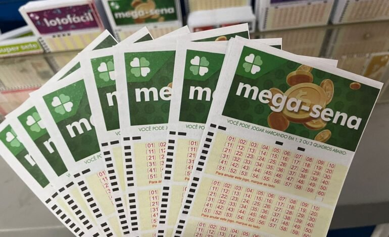 O concurso 2.956 da Mega-Sena pode pagar um prêmio de