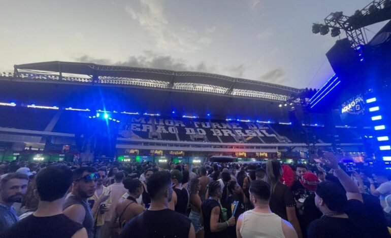 Anitta abriu sua turnê “Ensaios 2026” em Belém