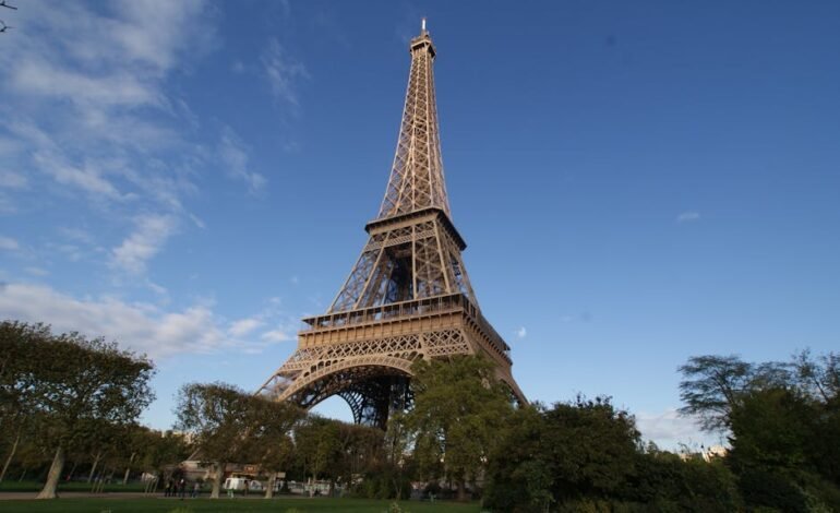 França ameaça tomar medidas unilaterais caso acordo ue