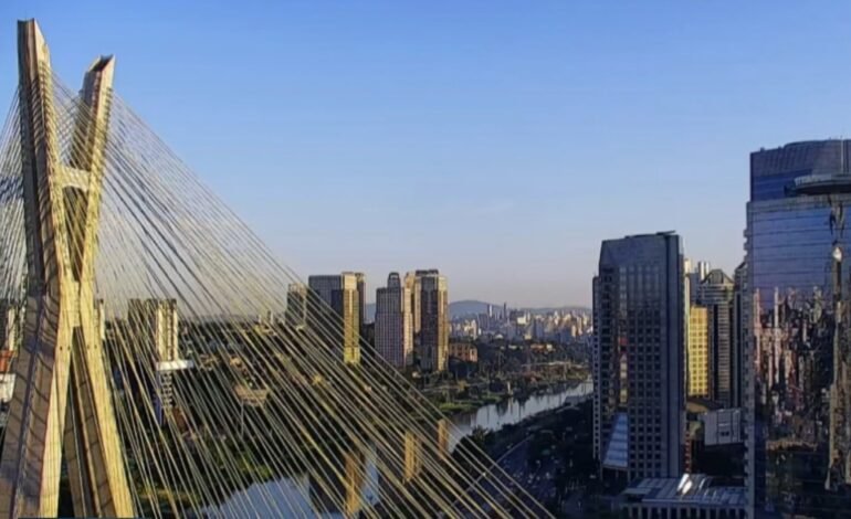 Cem municípios concentram 77,6% da arrecadação tributária no