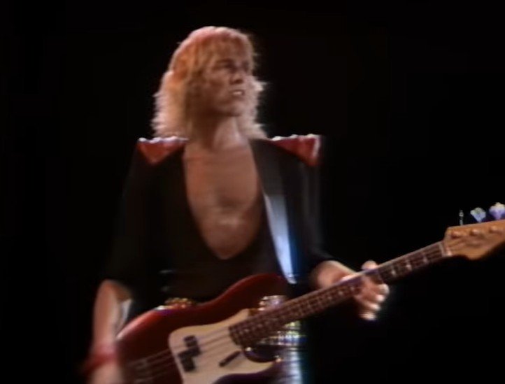 O baixista alemão Francis Buchholz, ex-integrante do Scorpio