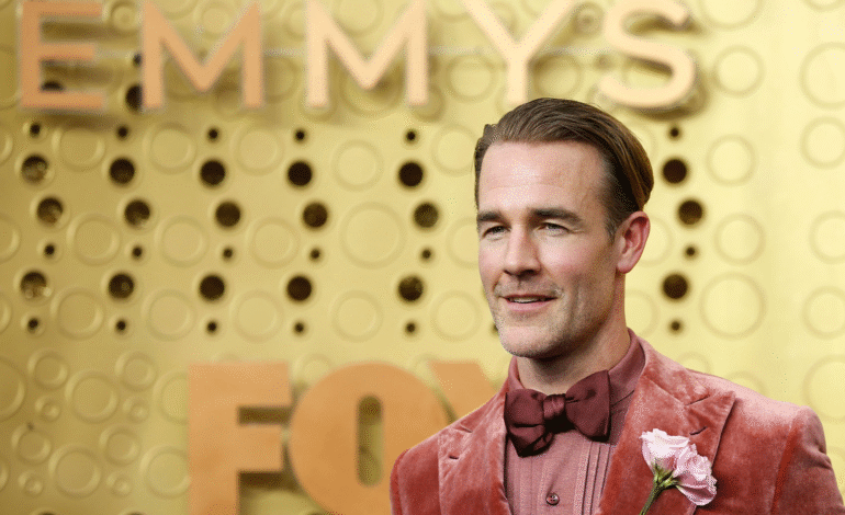 O ator James Van Der Beek, conhecido por interpretar Dawson