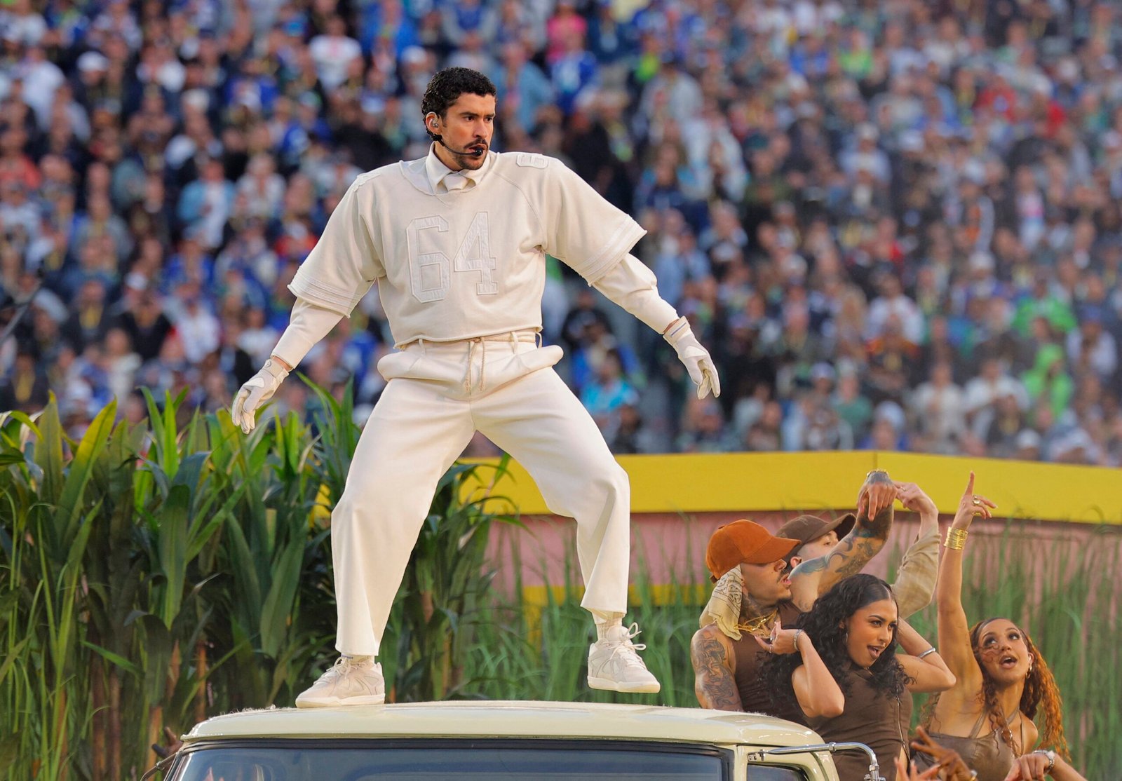 Neste domingo (8), Bad Bunny comandou o show do intervalo