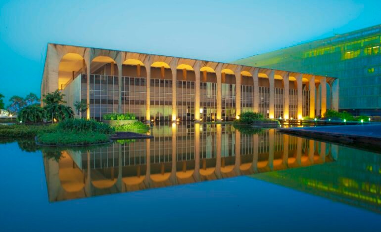 As inscrições para o concurso público de diplomata do Minist